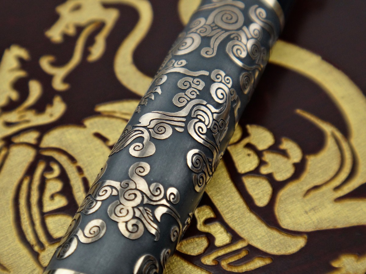 Pelikan Xuan Wu 玄武 2001 限定品