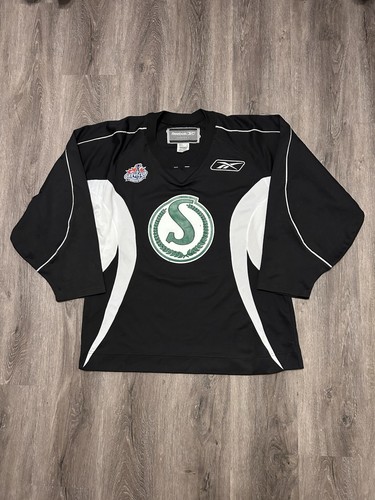 2007 Saskatchewan Roughriders CFL Hockey Jersey Large Reebok Football Grey Cup