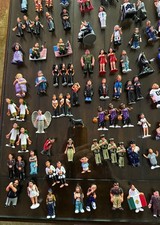 2000 Year Manufactured Designer & Urban Vinyl Action Figures for