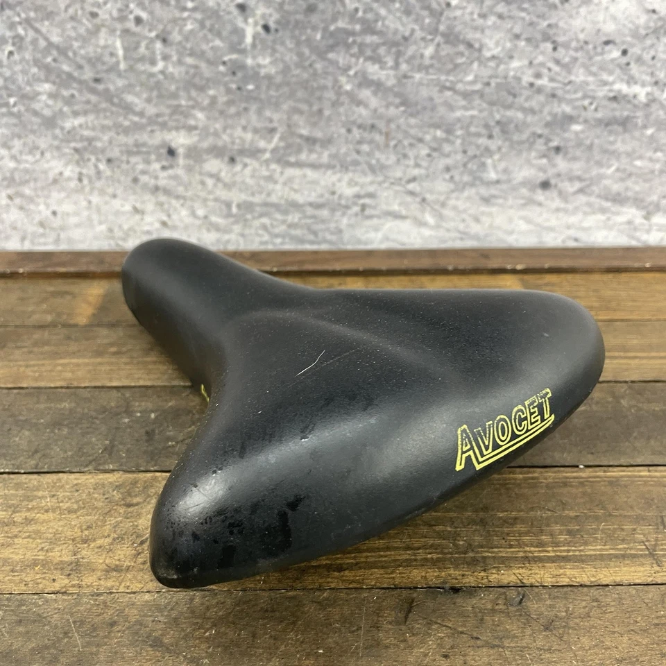 Vintage Avocet Touring WII Bike Saddle Made in Italy Wide Road Touring Seat - Image 2 of 4
