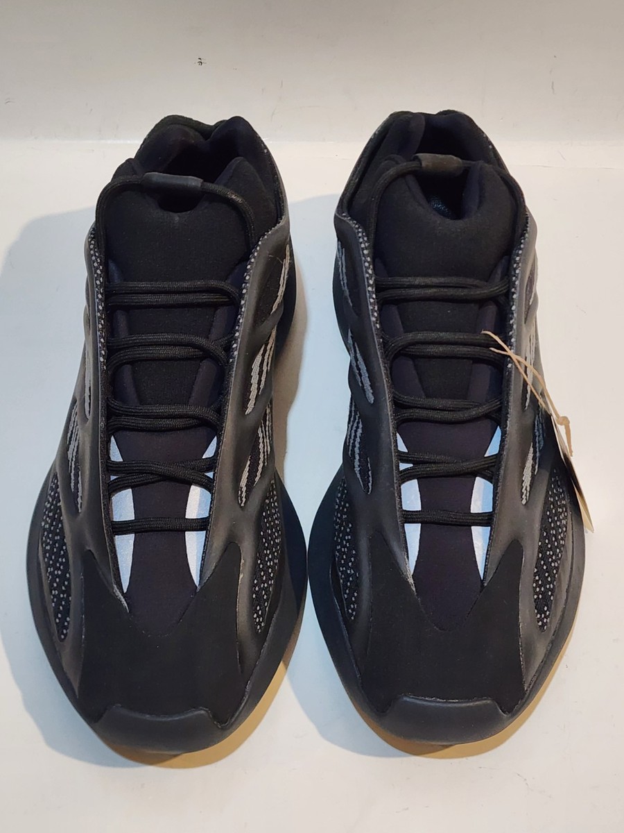 ✩.*˚　13579　✩.*˚ Buy Size 13 - adidas Yeezy 700 V3 Dark Glow online | eBay