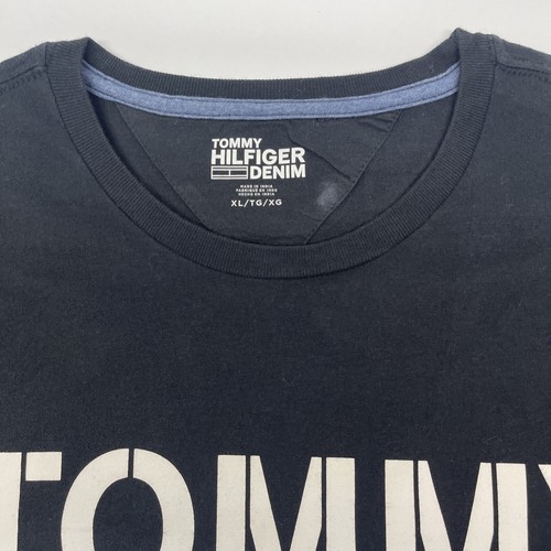 Tommy Hilfiger Denim Men's Flag Big Logo Crew Neck Cotton T-Shirt Black Size XL - Picture 2 of 8