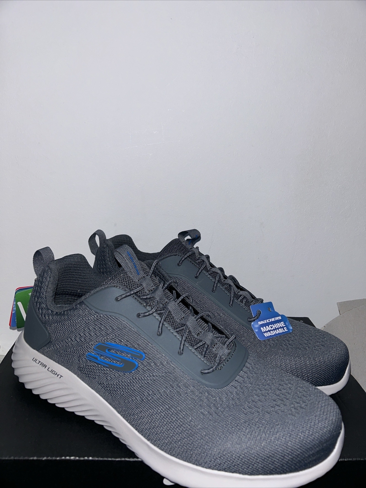 nike wide fit trainers uk