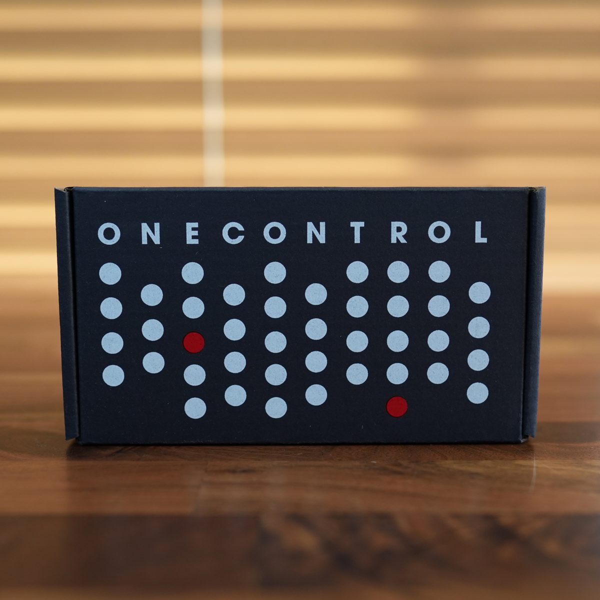 ギター One Control Black Loop Minimal Series Minimal Series Black Loop with BJF Buffer (OC-M-BL2) – One