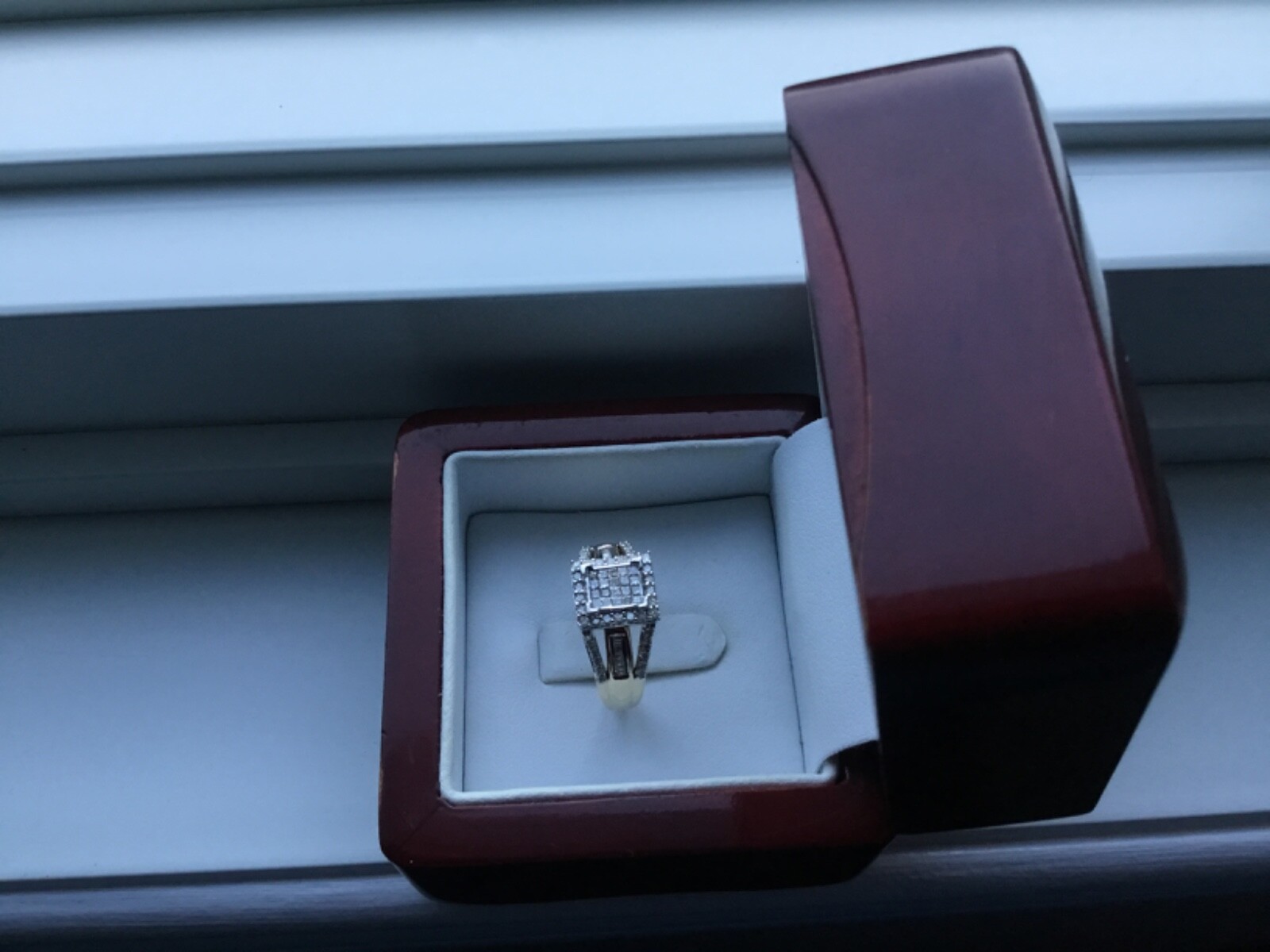 10K SOLID YELLOW GOLD SQUARE DIAMONDS CLUSTER RIN… - image 5