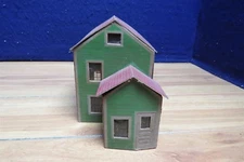 VINTAGE  PRESSED BOARD O KIT BUILT 2 STORY HOUSE  566359