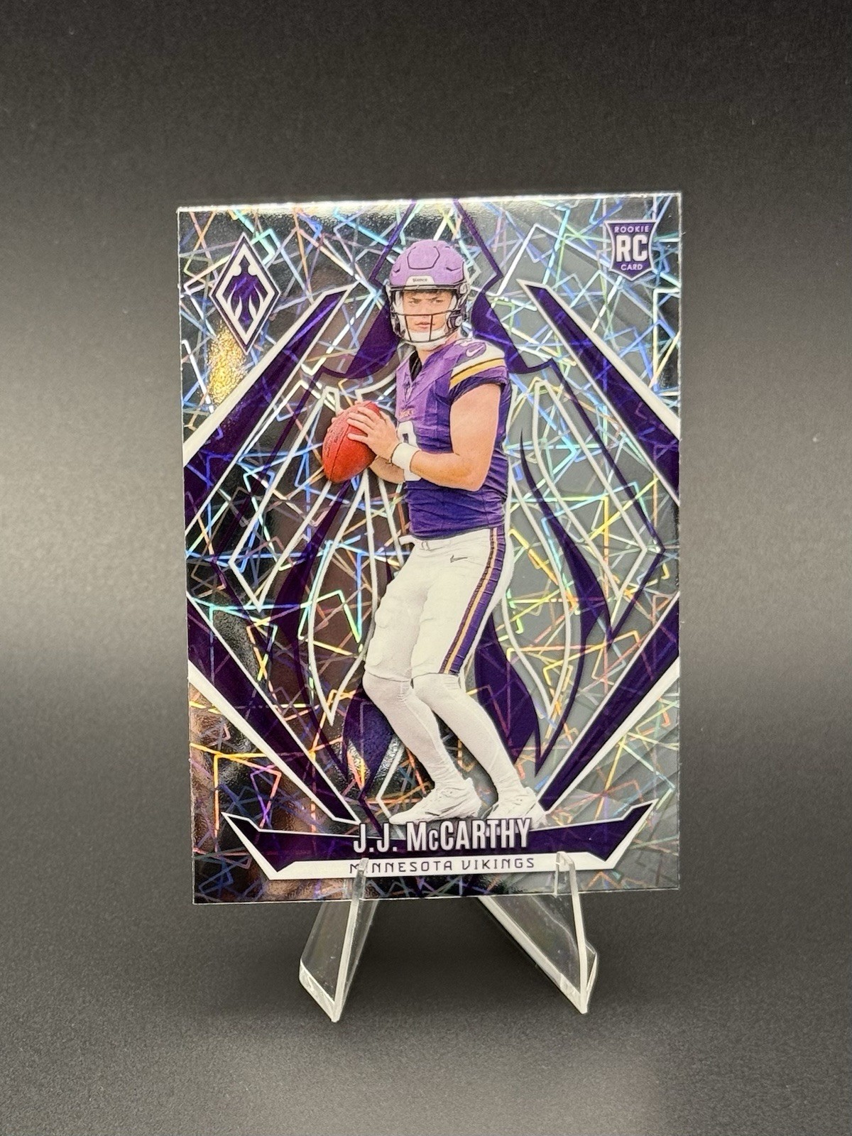 2024 Panini Phoenix - Rookies J.J. McCarthy #185 Lazer (RC)
