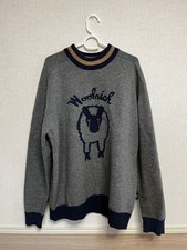 Woolrich Men  s Gray Wool Knit Sweater Sheep Embroidery Used