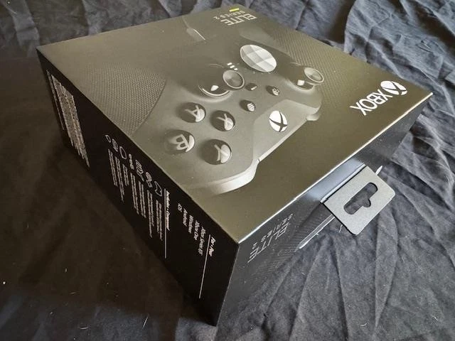 XBOX ELITE SERIES 2 CONTROLLER BOX ONLY Video Game Original 2023 Microsoft - Image 2 of 3