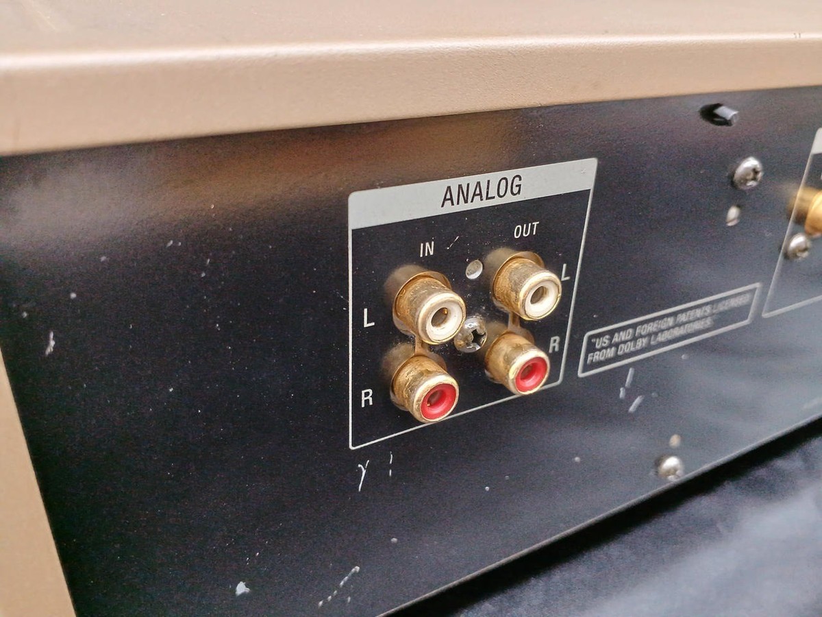 【ジャンク】SONY MDS-JA333ES SONY MDS-JA333ES MiniDisc Deck Recorder Read Description Free
