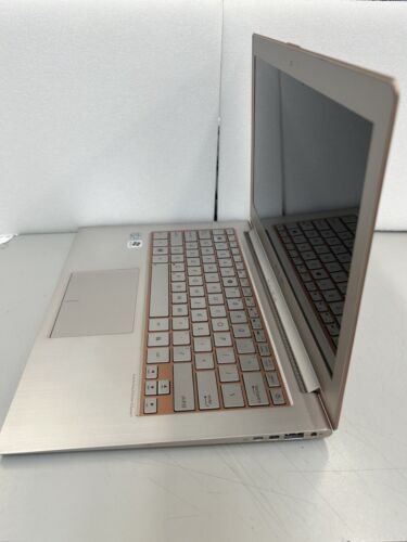 Asus UX31E-RY026V Zenbook 13.3" Intel Core i7-2677M 1.8GHz 4GB 250GB SSD W10Home - Picture 7 of 13