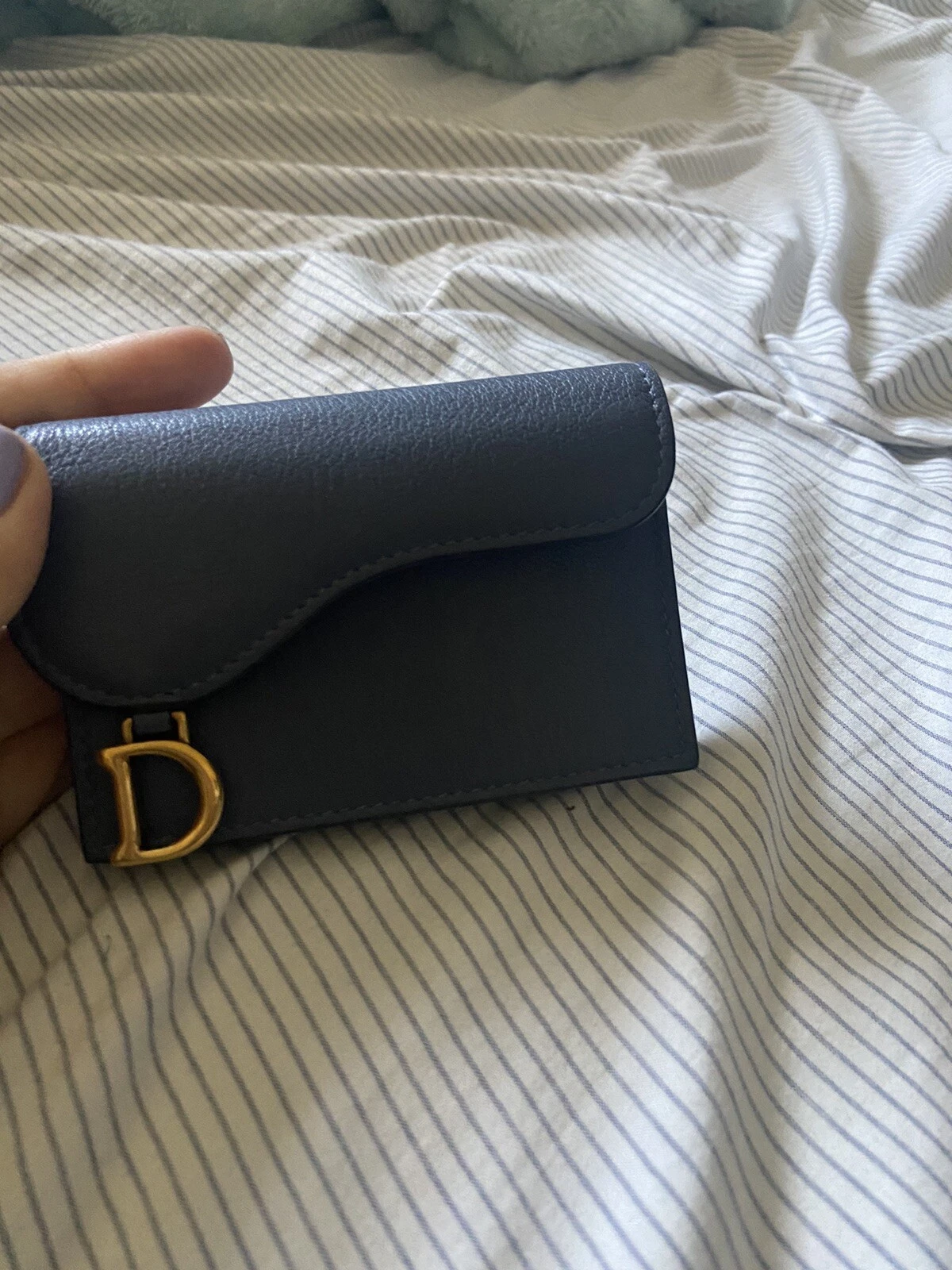 Authentique porte carte à rabat cuir selle Dior bleu