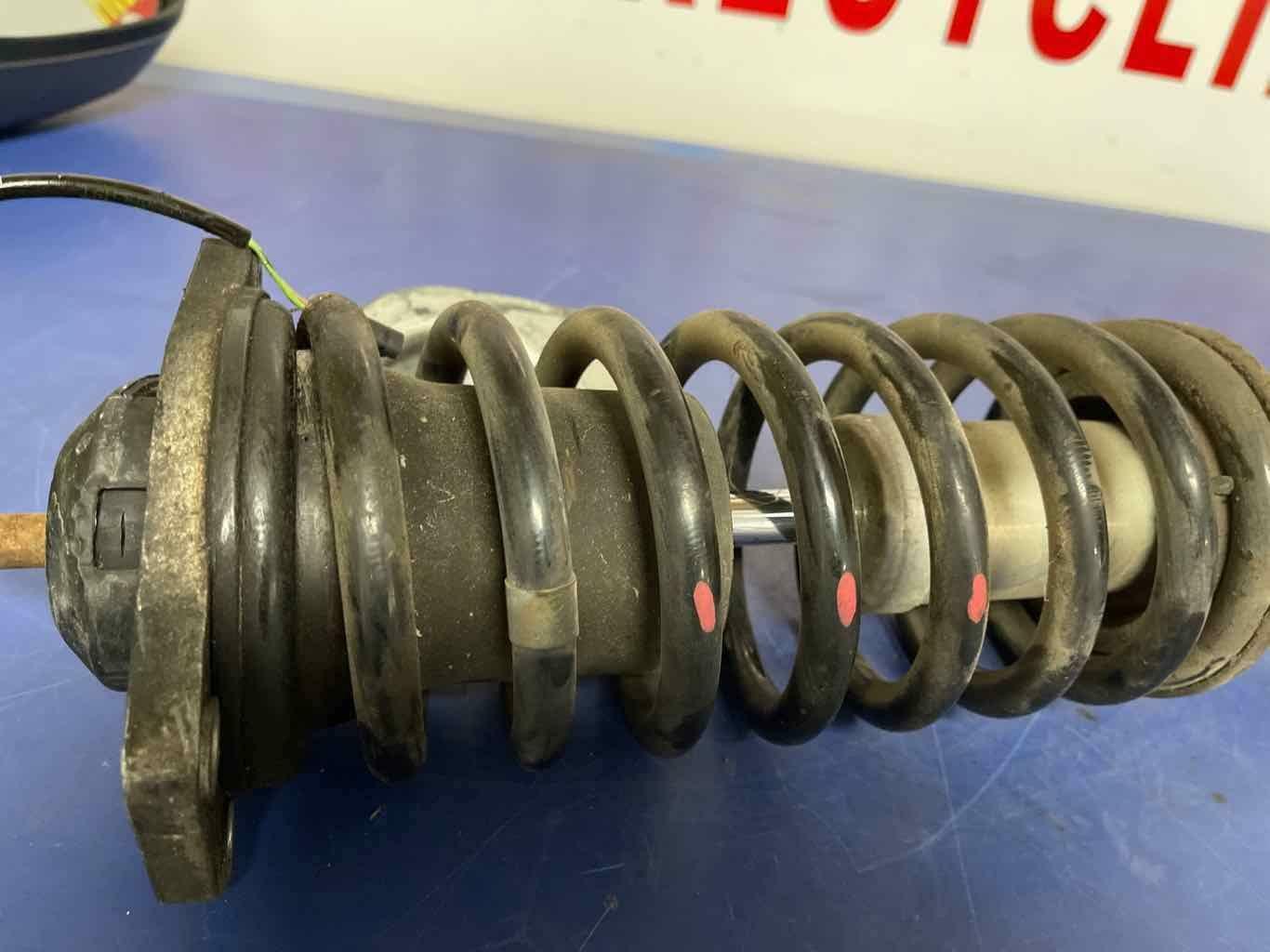 Strut Assembly MASERATI Left 07 - OEM