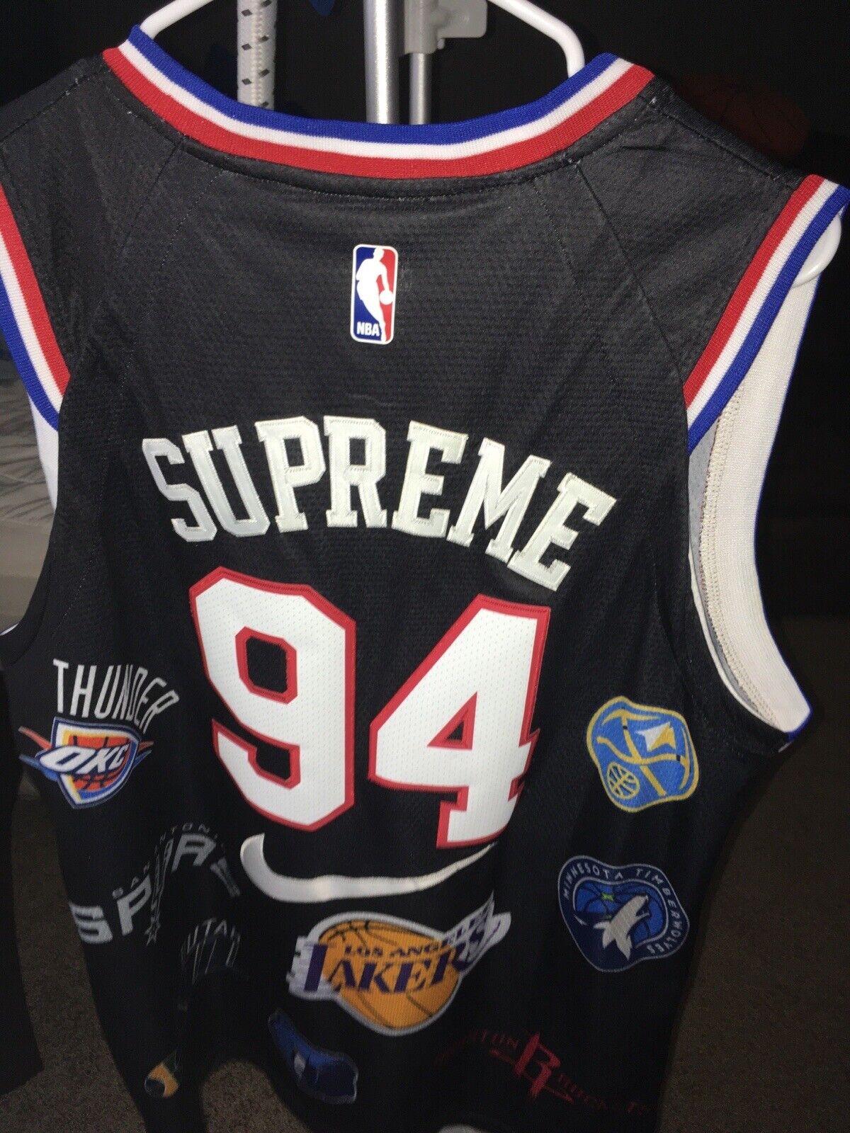 estoy sediento Banquete Presunto Supreme Nike NBA Teams Mens Jersey Large Black | eBay