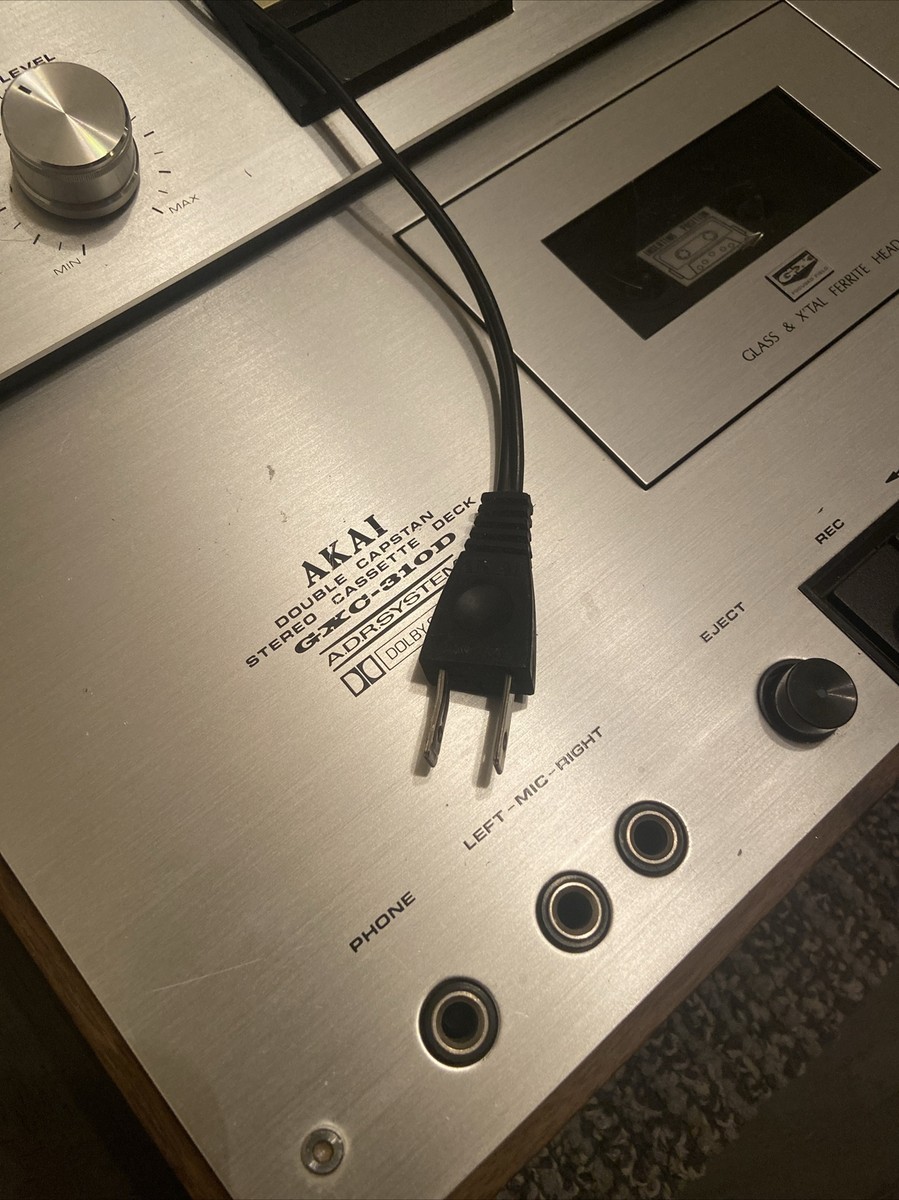 Vintage AKAI GXC -310D Stationary tape recorder Made in Japan