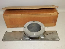 New OEM 1993 & Up Ford Medium Heavy Truck Engine Intake Manifold Cover Assembly 