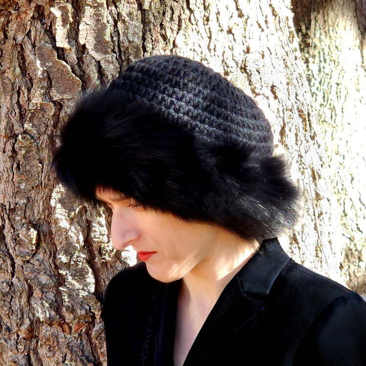 Cassin New York Hat Mink Fur & Wool Soft Bucket Style Black  display picture 3