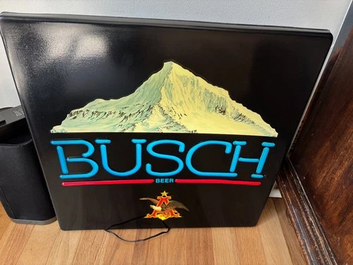 VINTAGE BUSCH BEER MOUNTAINS LIGHT UP SIGN NOS Unused 1980's 18" x 18" USA Made