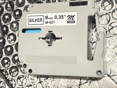 Brother M Non-laminated Tape - 0.37'' X 26' - 1 X Roll - Silver m921(5C)