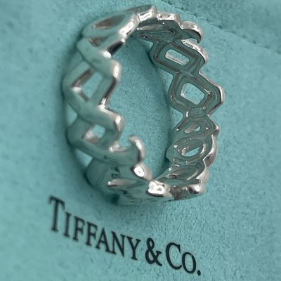Tiffany & Co. Sterling Silver Paloma Picasso XO Hugs Kisses Ring