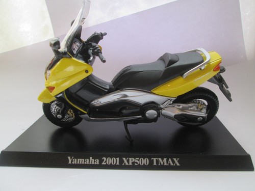 1:18 Pour Yamaha XP500 TMAX 2001 Alliage Métal Moulé Sous Pression Modèle Moto Kit Affichage Grands Garçons ToysCollections Cadeau Jouet