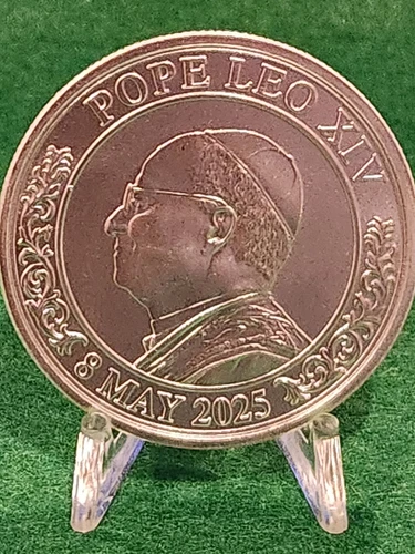 2025 Pope Leo XIV (1st American!) 1 oz .999 Silver Commemorative Papal Bullion
