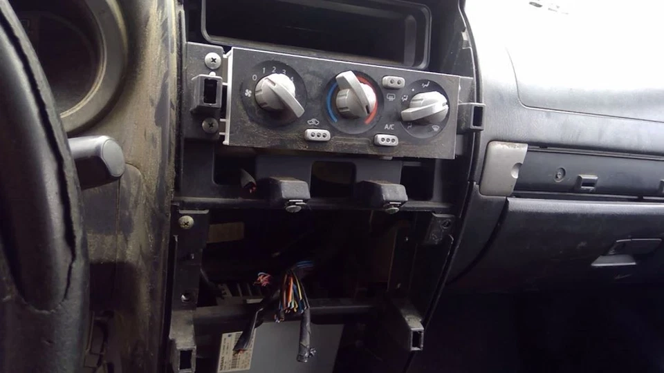 Radiator 6 Cylinder With Supercharged Option Fits 01-04 FRONTIER 3570150 Foto 2 de 4