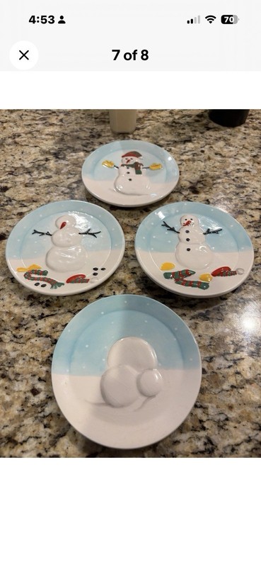 Holiday - Set Of 4 Mini Display Plates - How To Build A Snowman