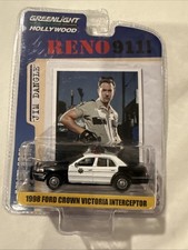 Greenlight 1:64 Ford Crown Victoria Reno 911 Police Interceptor
