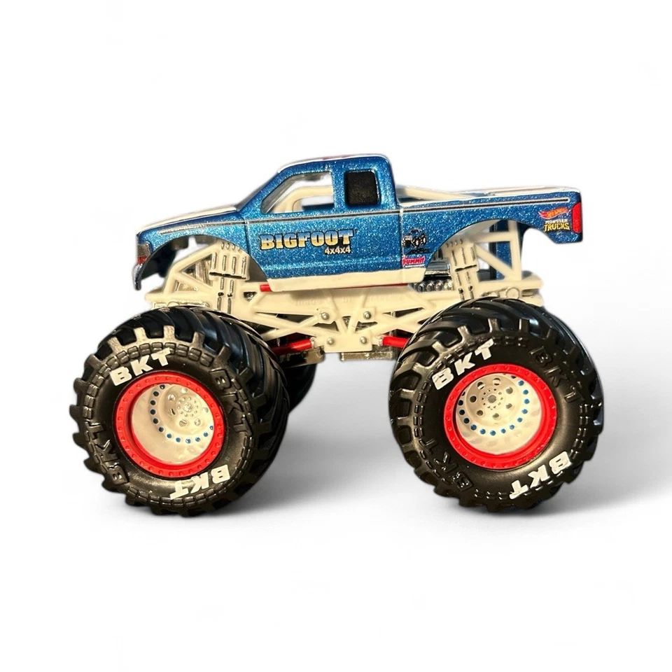 Monster Truck Bigfoot EE. UU. Diecast 1:64 raro personalizado; Hot Wheels; leer por favor Foto 4 de 4