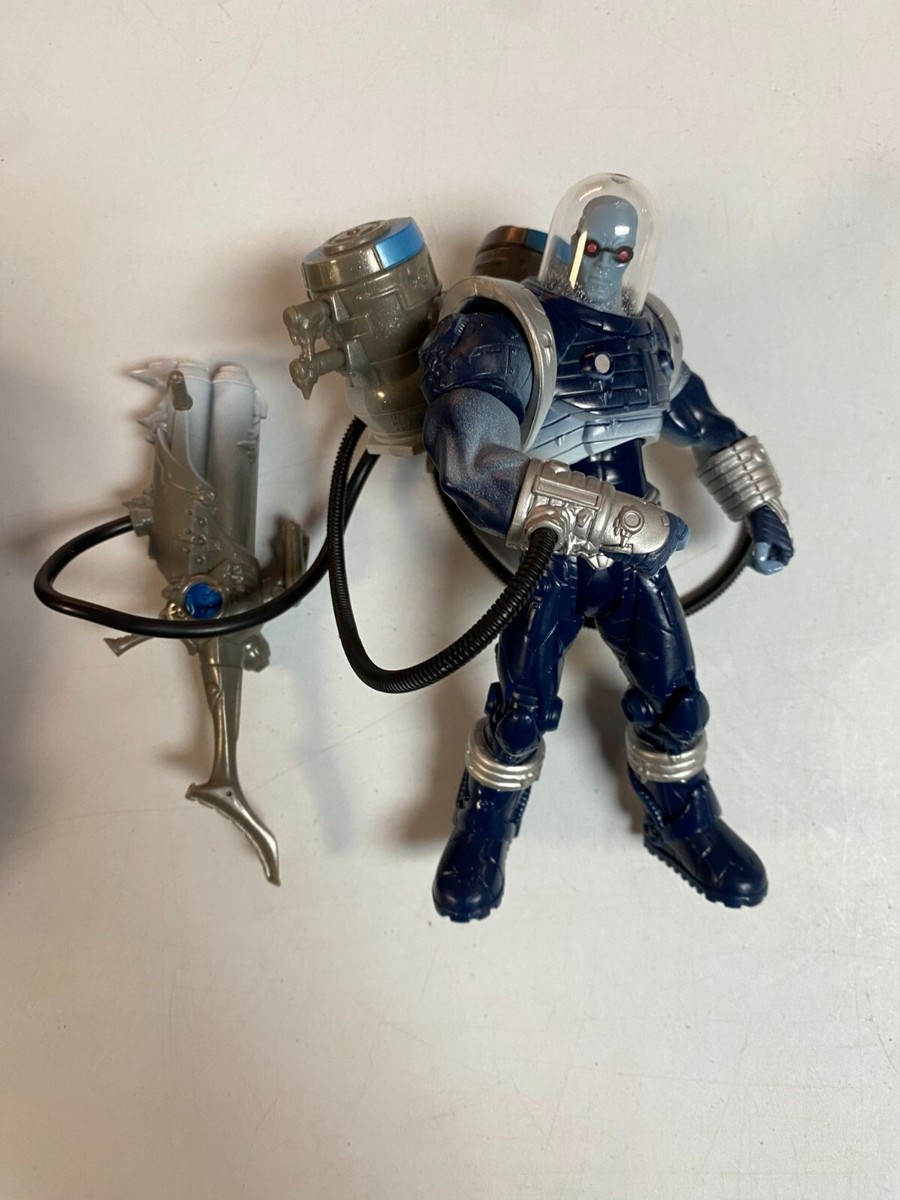 DC Universe Classics Superheroes S3 Select Sculpt Series MR