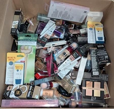 25 PCS WHOLESALE LOT MAJOR BRAND COSMETICS *NO NAIL POLISH* GREAT FOR RESALE