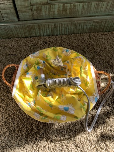 New Vintage Rare Norjac Mfg Electric Warm Basket W/ yellow and Floral Model RE33 - Picture 4 of 7