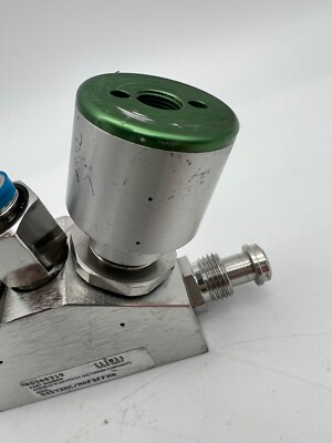 PARKER VERIFLO 45300319 High Purity Diaphragm 3-Way Valve 945Y2NC 