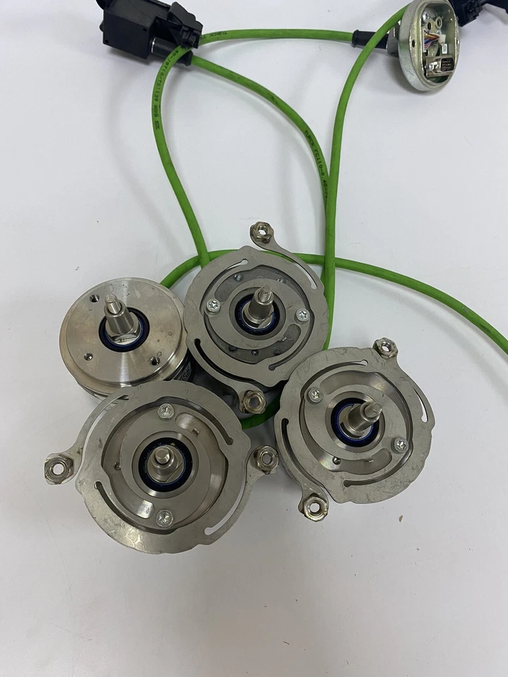 Baumer Absolute Encoder AMG77S W32 S2048 sew-Typ AK8W AV8W AK8Z - Image 2 of 4