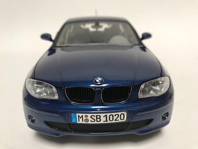 KYOSHO 1:18 BMW 1 SERIES 120i HATCHBACK DIECAST DEALER CAR