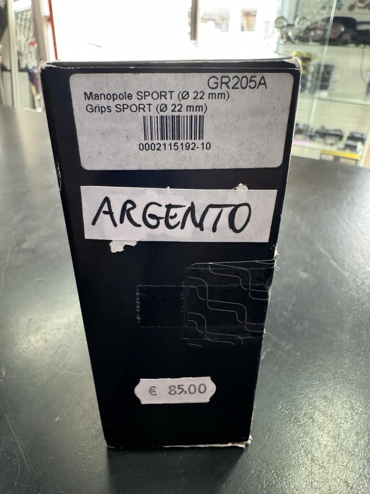 Manopole originali Rizoma Sport col.argento - Immagine 3 di 4