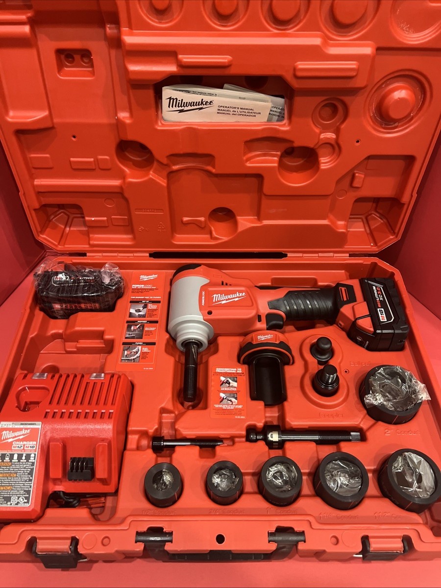 Milwaukee 2676-22 Force Logic M18 10-Ton Knockout Tool Kit Red
