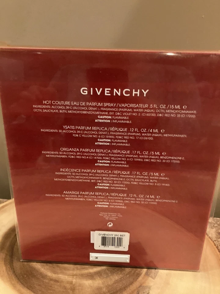 Vintage Givenchy Paris Set Designer Fragrances Perfumes NEW With Defect Gift Box - Image 4 of 4