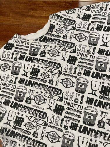 UNDFTD All Over Logo Shirt White Black Size XL Rare LA Streetwear AOP - Picture 1 of 7