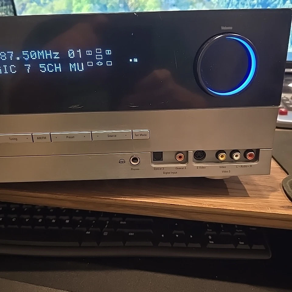 Harman Kardon AVR-146 - 5.1 Ch HDMI Home Theater Surround Sound Receiver System - Image 2 of 4