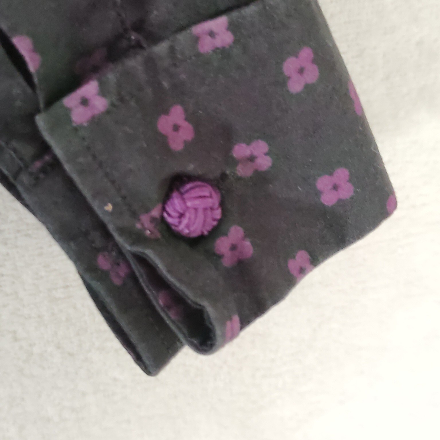 TM Lewin Ladies Size 14 Black & Purple Flower Designer Shirt 3d