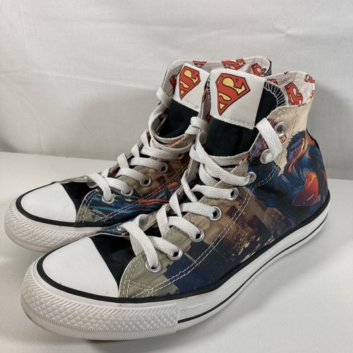 DC Comics Superman Mens 7 Womens 9 MINT 
