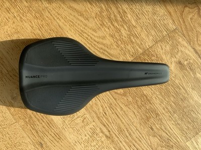 Acid Nuance Pro Sattel Für Gravel Bike / Neu und unbenutzt