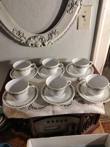 Vintage Corelle Crazy Daisy Spring Blossom 6 Sets Of Cups and Saucers Coffee Tea