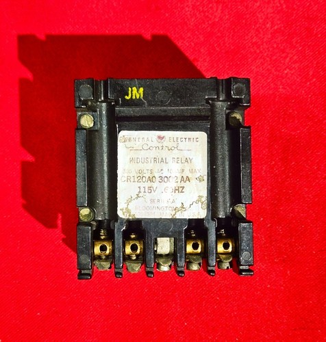 General Electric CR120A03002AA Series A Industrial Relay 115V 10A - Made In USA