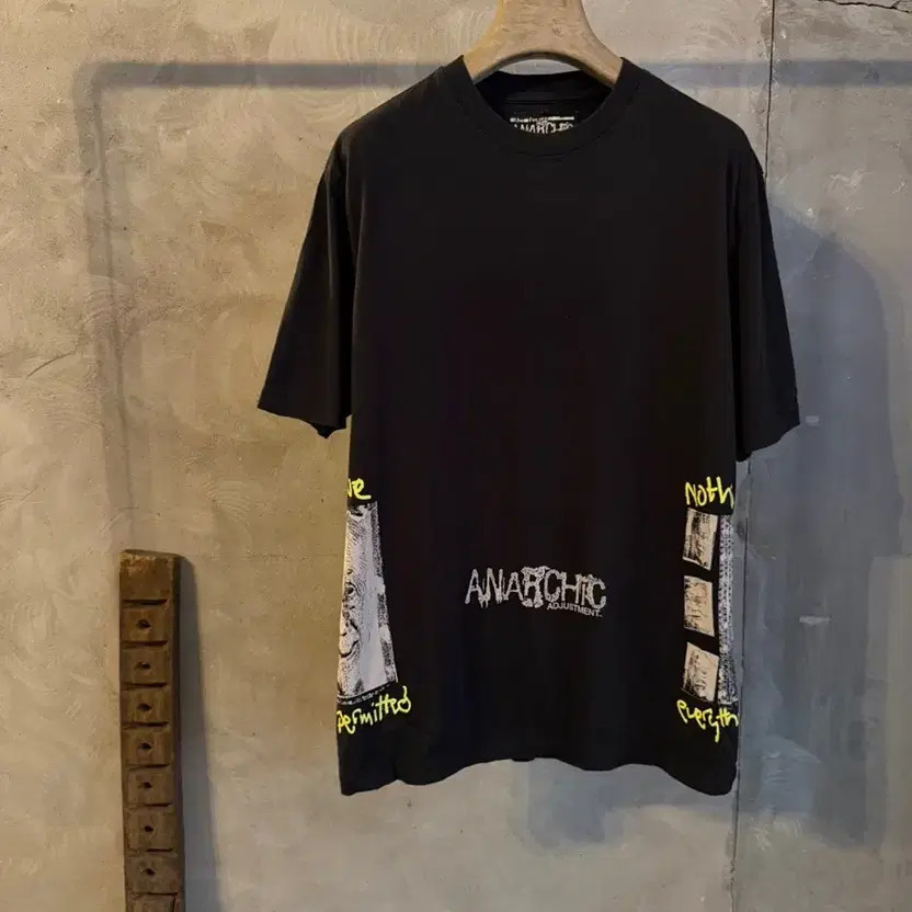 Palace Short Sleeve T-Shirt Men 100 thumbnail 7