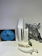 Nintendo Wii RVL-001 White Console Bundle w/Cords  Controller Tested Sports