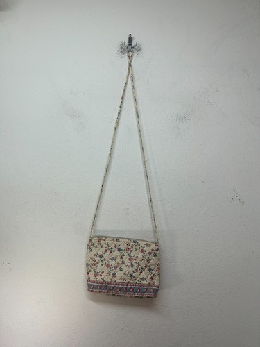 Vera Bradley vintage purse 90s y2k floral crossbody should cream pink green blue - Picture 4 of 16