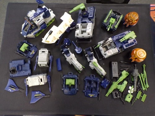 GI JOE BATTLE FORCE 2000 LOT OF LOOSE HASBRO VEHICLES & ACCESSORIES FOR PARTS